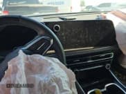 ✅ 2025 Chevrolet Traverse AWD High Country • VIN: 1GNEVKRS6SJ176899 • Lot: 43658756. Wystawiony na IAAI z przebiegiem 18 060 mil. Bezpłatny archiwum sprzedaży aukcyjnych z USA i szczegółowy raport historii pojazdu na DreamBid. Zdjęcie 34.