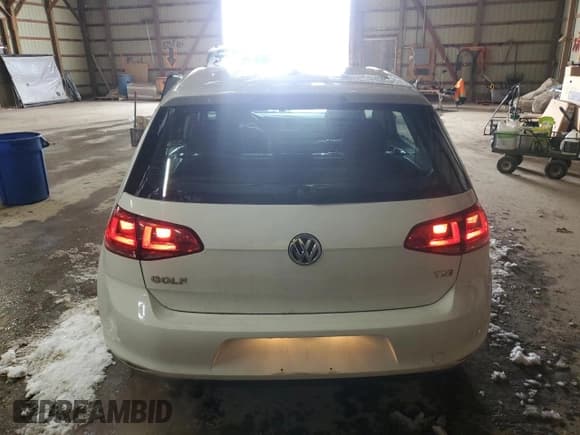 ✅ 2016 Volkswagen Golf TSI S • VIN: 3VW217AU8GM034448 • Lot: 92264935. Listed on Copart with 177,983 mi. Free auction sales archive from the USA and detailed vehicle history report at DreamBid. Image 6.