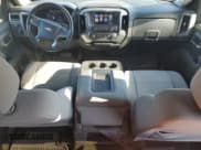 ✅ 2017 Chevrolet Silverado 1500 LT • VIN: 3GCUKRECXHG336796 • Lot: 80990725. Wystawiony na Copart z przebiegiem 131 451 mil. Bezpłatny archiwum sprzedaży aukcyjnych z USA i szczegółowy raport historii pojazdu na DreamBid. Zdjęcie 8.