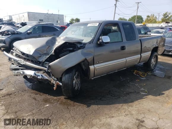 ✅ 1999 Chevrolet Silverado 1500 LS • VIN: 2GCEC19T9X1198916 • Лот: 71134324. Опубликован ранее на Copart с пробегом Не указан. Бесплатный доступ к архиву аукционных продаж из США и подробный отчёт об истории автомобиля на DreamBid. Изображение 1.