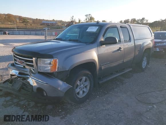 ✅ 2012 GMC Sierra 1500 SLE • VIN: 1GTR2VE78CZ205540 • Lot: 43681273. Wystawiony na IAAI z przebiegiem 104 525 mil. Bezpłatny archiwum sprzedaży aukcyjnych z USA i szczegółowy raport historii pojazdu na DreamBid. Zdjęcie 2.