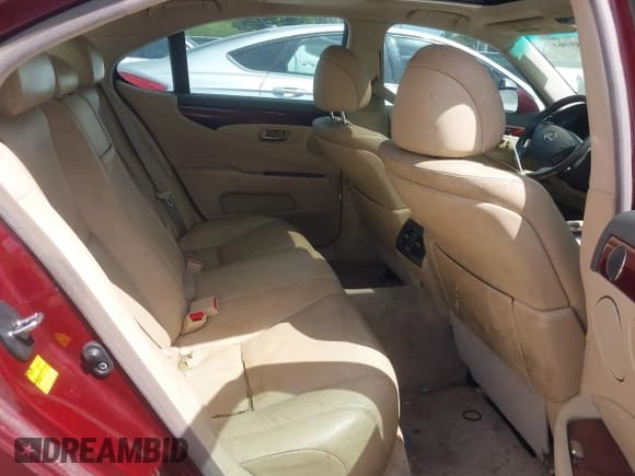 ✅ 2008 Lexus LS 460 • VIN: JTHBL46F485058127 • Lot: 42589668. Listed on IAAI with 206,354 mi. Free auction sales archive from the USA and detailed vehicle history report at DreamBid. Image 8.