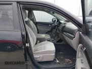 ✅ 2011 Kia Sorento LX • VIN: 5XYKTDA2XBG123650 • Lot: 43385125. Listed on IAAI with 164,458 mi. Free auction sales archive from the USA and detailed vehicle history report at DreamBid. Image 5.