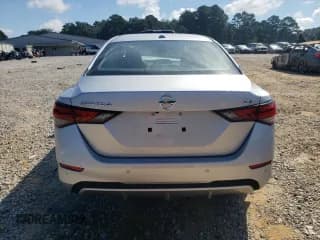 ✅ 2020 Nissan Sentra SV • VIN: 3N1AB8CV9LY256087 • Lot: 84185295. Wystawiony na Copart z przebiegiem 18 714 mil. Bezpłatny archiwum sprzedaży aukcyjnych z USA i szczegółowy raport historii pojazdu na DreamBid. Zdjęcie 6.