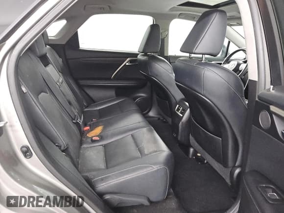 ✅ 2021 Lexus RX 350 • VIN: 2T2HZMAAXMC190761 • Lot: 84536085. Wystawiony na Copart z przebiegiem 41 977 mil. Bezpłatny archiwum sprzedaży aukcyjnych z USA i szczegółowy raport historii pojazdu na DreamBid. Zdjęcie 11.