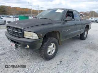 ✅ 2000 Dodge Dakota • VIN: 1B7GG22X1YS508459 • Лот: 43657904. Опубликован ранее на IAAI с пробегом 240 025 миль. Бесплатный доступ к архиву аукционных продаж из США и подробный отчёт об истории автомобиля на DreamBid. Изображение 2.