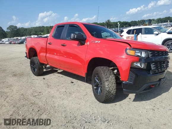 ✅ 2020 Chevrolet Silverado 1500 Custom Trail Boss • VIN: 1GCRYCEF9LZ270844 • Lot: 65276855. Wystawiony na Copart z przebiegiem 72 168 mil. Bezpłatny archiwum sprzedaży aukcyjnych z USA i szczegółowy raport historii pojazdu na DreamBid. Zdjęcie 4.