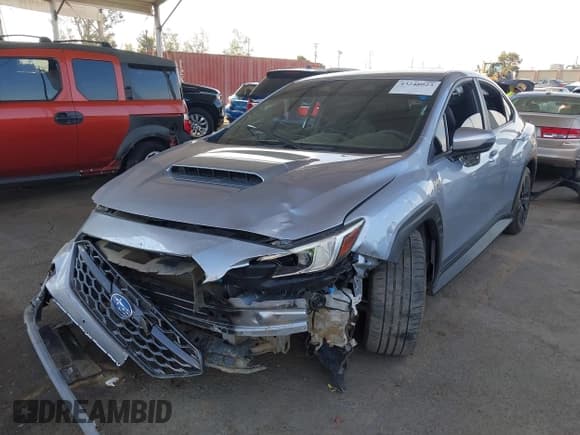 ✅ 2024 Subaru WRX Limited • VIN: JF1VBAN68R9810185 • Lot: 43248023. Wystawiony na IAAI z przebiegiem 11 605 mil. Bezpłatny archiwum sprzedaży aukcyjnych z USA i szczegółowy raport historii pojazdu na DreamBid. Zdjęcie 6.