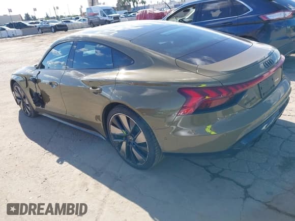 ✅ 2023 Audi e-tron GT Prestige • VIN: WAUEJBFWXP7006123 • Лот: 43752829. Опубликован ранее на IAAI с пробегом 14 351 миль. Бесплатный доступ к архиву аукционных продаж из США и подробный отчёт об истории автомобиля на DreamBid. Изображение 3.