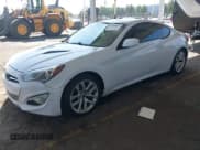 ✅ 2014 Hyundai Genesis Coupe 2.0T • VIN: KMHHT6KD7EU114120 • Lot: 43400811. Listed on IAAI with 129,627 mi. Free auction sales archive from the USA and detailed vehicle history report at DreamBid. Image 17.