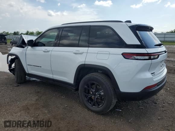 ✅ 2025 Jeep Grand Cherokee Altitude X • VIN: 1C4RJHAG1SC284822 • Lot: 53756115. Listed on Copart with 3,196 mi. Free auction sales archive from the USA and detailed vehicle history report at DreamBid. Image 2.