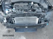 ✅ 2025 Hyundai Kona SEL • VIN: KM8HBCAB5SU186303 • Лот: 43511428. Опубликован ранее на IAAI с пробегом 17 710 миль. Бесплатный доступ к архиву аукционных продаж из США и подробный отчёт об истории автомобиля на DreamBid. Изображение 17.