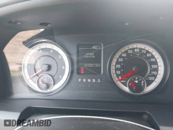 2016 Ram 1500 Tradesman с VIN 3C6JR6DG1GG257329, выставлен на аукционе IAAI как лот 42559274 с пробегом 202 261 миль миль и . История ставок и продаж доступна на DreamBid. Изображение 7.