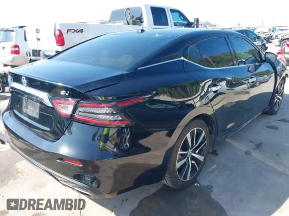 ✅ 2021 Nissan Maxima SV • VIN: 1N4AA6CV5MC505084 • Lot: 43106251. Wystawiony na IAAI z przebiegiem 76 397 mil. Bezpłatny archiwum sprzedaży aukcyjnych z USA i szczegółowy raport historii pojazdu na DreamBid. Zdjęcie 4.
