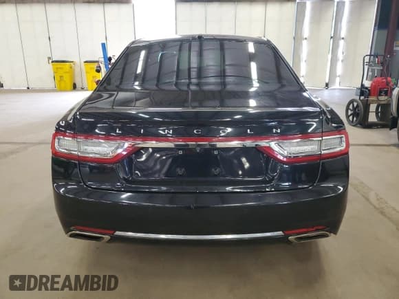 ✅ 2017 Lincoln Continental Livery • VIN: 1LN6L9HK8H5620911 • Лот: 58237475. Опубликован ранее на Copart с пробегом 213 275 миль. Бесплатный доступ к архиву аукционных продаж из США и подробный отчёт об истории автомобиля на DreamBid. Изображение 6.