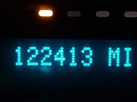 ✅ 2020 Chevrolet Express Cargo • VIN: 1GCWGAFP5L1266659 • Lot: 42067566. Wystawiony na IAAI z przebiegiem 122 413 mil. Bezpłatny archiwum sprzedaży aukcyjnych z USA i szczegółowy raport historii pojazdu na DreamBid. Zdjęcie 15.