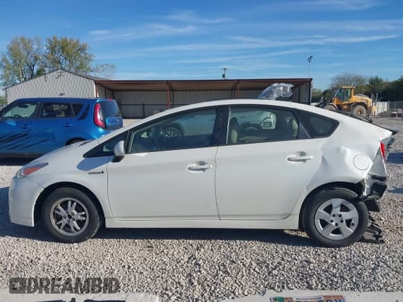 ✅ 2011 Toyota Prius II • VIN: JTDKN3DU6B1374344 • Lot: 43387829. Listed on IAAI with 214,502 mi. Free auction sales archive from the USA and detailed vehicle history report at DreamBid. Image 15.