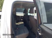 ✅ 2019 Chevrolet Silverado 1500 LT • VIN: 2GCVKPECXK1120214 • Lot: 42803468. Wystawiony na IAAI z przebiegiem 61 053 mil. Bezpłatny archiwum sprzedaży aukcyjnych z USA i szczegółowy raport historii pojazdu na DreamBid. Zdjęcie 8.