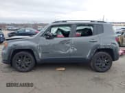 ✅ 2022 Jeep Renegade Altitude • VIN: ZACNJDE17NPN82169 • Лот: 41145034. Опубликован ранее на IAAI с пробегом 20 миль. Бесплатный доступ к архиву аукционных продаж из США и подробный отчёт об истории автомобиля на DreamBid. Изображение 13.