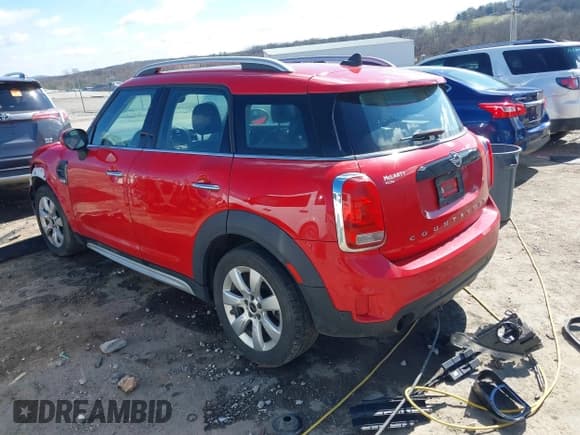 ✅ 2019 MINI Countryman Cooper • VIN: WMZYS7C55K3F45774 • Lot: 41720883. Listed on IAAI with 124,599 mi. Free auction sales archive from the USA and detailed vehicle history report at DreamBid. Image 3.