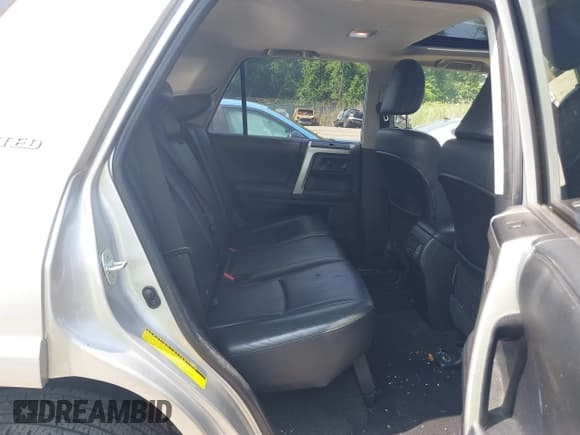 ✅ 2013 Toyota 4Runner SR5 • VIN: JTEBU5JR1D5133085 • Lot: 42453678. Listed on IAAI with 200,419 mi. Free auction sales archive from the USA and detailed vehicle history report at DreamBid. Image 8.