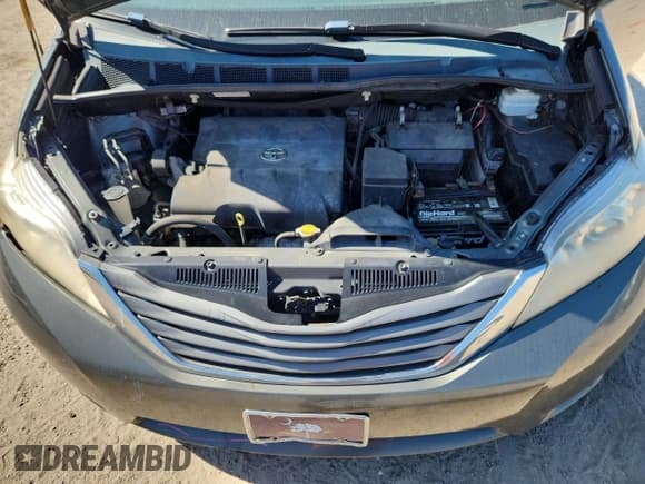 ✅ 2013 Toyota Sienna XLE AAS • VIN: 5TDYK3DC2DS378472 • Lot: 71878925. Wystawiony na Copart z przebiegiem 120 857 mil. Bezpłatny archiwum sprzedaży aukcyjnych z USA i szczegółowy raport historii pojazdu na DreamBid. Zdjęcie 12.