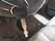 ✅ 2002 Ford F-150 XL • VIN: 1FTRX18W92KA81797 • Лот: 42250147. Опубликован ранее на IAAI с пробегом 162 918 миль. Бесплатный доступ к архиву аукционных продаж из США и подробный отчёт об истории автомобиля на DreamBid. Изображение 11.