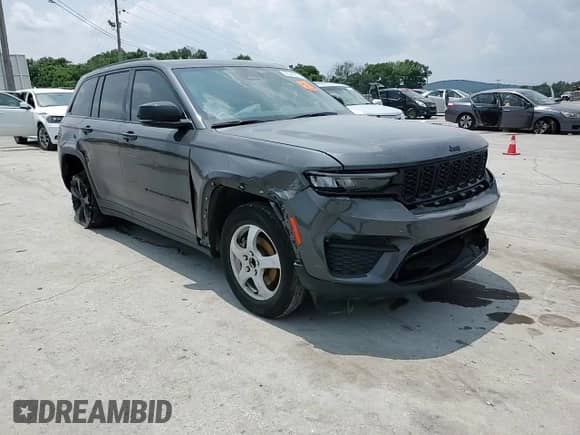 2022 Jeep Grand Cherokee Altitude with VIN 1C4RJGAG3N8630631, listed as a Copart auction lot 59544235 with 23,655 mi miles and Salvage title. Bid and sale history available at DreamBid. Image 13.