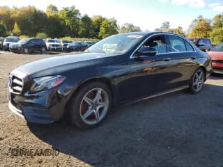 ✅ 2018 Mercedes-Benz E 300 • VIN: WDDZF4KB7JA387871 • Lot: 86121865. Wystawiony na Copart z przebiegiem Nie podano. Bezpłatny archiwum sprzedaży aukcyjnych z USA i szczegółowy raport historii pojazdu na DreamBid. Zdjęcie 1.