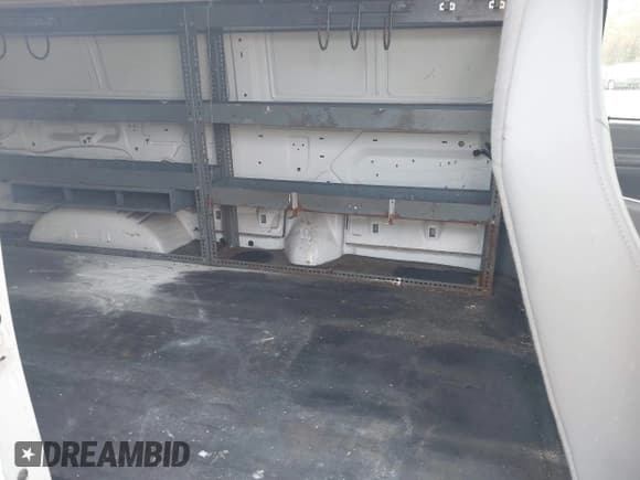 ✅ 2006 Ford Econoline Cargo • VIN: 1FTSS34L66HA70153 • Lot: 43556253. Listed on IAAI with 92,840 mi. Free auction sales archive from the USA and detailed vehicle history report at DreamBid. Image 8.