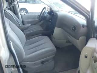 2005 Dodge Caravan SE с VIN 1D4GP24R15B380625, выставлен на аукционе IAAI как лот 43538943 с пробегом 199 991 миль миль и . История ставок и продаж доступна на DreamBid. Изображение 5.