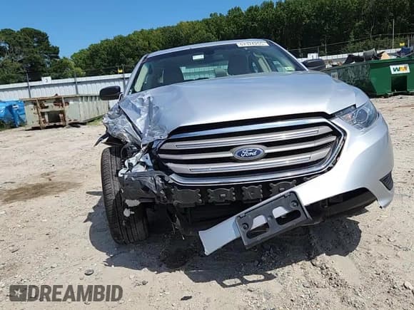 ✅ 2016 Ford Taurus SE • VIN: 1FAHP2D83GG142294 • Лот: 67374265. Опубликован ранее на Copart с пробегом Не указан. Бесплатный доступ к архиву аукционных продаж из США и подробный отчёт об истории автомобиля на DreamBid. Изображение 13.