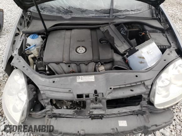 ✅ 2010 Volkswagen Jetta S • VIN: 3VWJZ7AJ1AM007562 • Lot: 60035115. Listed on Copart with 204,112 mi. Free auction sales archive from the USA and detailed vehicle history report at DreamBid. Image 12.