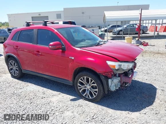 ✅ 2017 Mitsubishi Outlander ES • VIN: JA4AP3AU3HZ016259 • Lot: 42045220. Listed on IAAI with 182,159 mi. Free auction sales archive from the USA and detailed vehicle history report at DreamBid. Image 1.
