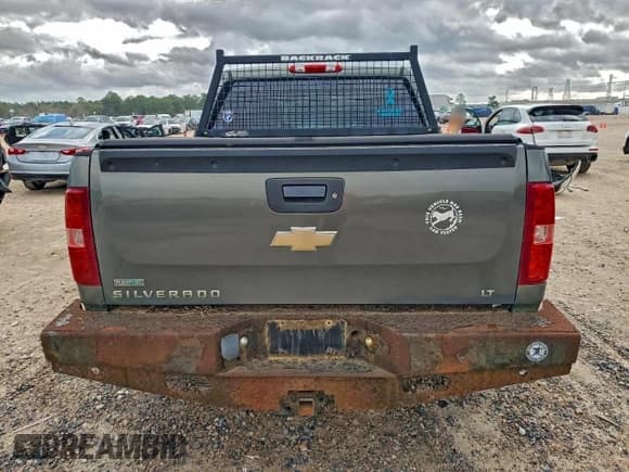 ✅ 2011 Chevrolet Silverado 1500 LT • VIN: 3GCPKSE38BG306613 • Лот: 94283355. Опубликован ранее на Copart с пробегом 215 193 миль. Бесплатный доступ к архиву аукционных продаж из США и подробный отчёт об истории автомобиля на DreamBid. Изображение 7.