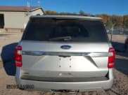 ✅ 2019 Ford Expedition XLT • VIN: 1FMJU1JT5KEA29955 • Лот: 43602703. Опубликован ранее на IAAI с пробегом 152 610 миль. Бесплатный доступ к архиву аукционных продаж из США и подробный отчёт об истории автомобиля на DreamBid. Изображение 17.