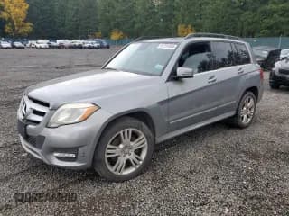 ✅ 2015 Mercedes-Benz GLK 250 • VIN: WDCGG0EB9FG411654 • Лот: 91731345. Опубликован ранее на Copart с пробегом 177 772 миль. Бесплатный доступ к архиву аукционных продаж из США и подробный отчёт об истории автомобиля на DreamBid. Изображение 1.