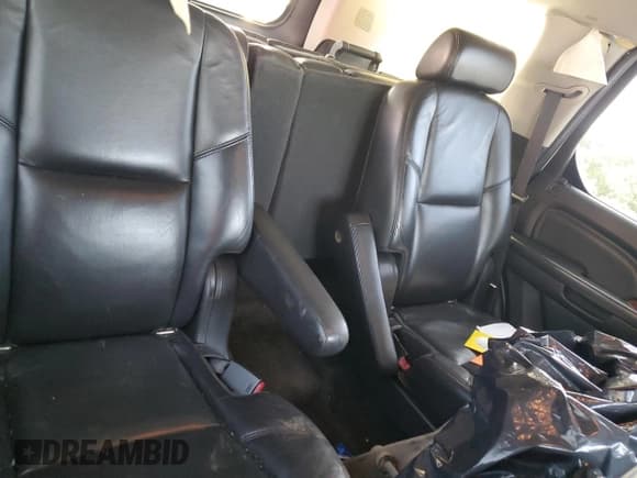 ✅ 2007 Cadillac Escalade • VIN: 1GYFK63857R325624 • Lot: 70878715. Listed on Copart with 188,742 mi. Free auction sales archive from the USA and detailed vehicle history report at DreamBid. Image 11.