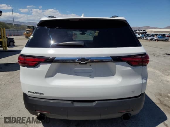 ✅ 2022 Chevrolet Traverse LT Cloth • VIN: 1GNERGKW5NJ131648 • Лот: 56254555. Опубликован ранее на Copart с пробегом 34 305 миль. Бесплатный доступ к архиву аукционных продаж из США и подробный отчёт об истории автомобиля на DreamBid. Изображение 6.