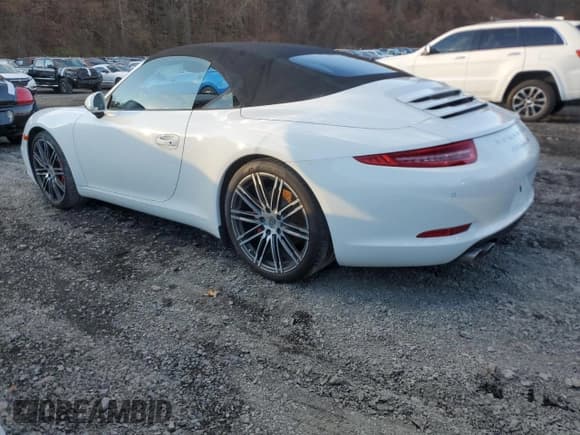 ✅ 2015 Porsche 911 Carrera S • VIN: WP0CB2A91FS155329 • Лот: 80475144. Опубликован ранее на Copart с пробегом Не указан. Бесплатный доступ к архиву аукционных продаж из США и подробный отчёт об истории автомобиля на DreamBid. Изображение 2.