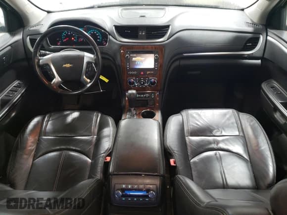 ✅ 2014 Chevrolet Traverse LT • VIN: 1GNKVHKD1EJ331820 • Lot: 72990654. Wystawiony na Copart z przebiegiem 154 238 mil. Bezpłatny archiwum sprzedaży aukcyjnych z USA i szczegółowy raport historii pojazdu na DreamBid. Zdjęcie 8.