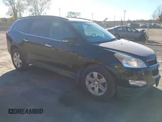 2010 Chevrolet Traverse 1LT z VIN 1GNLVFED5AS117261, wystawiony jako IAAI lot #43617956 z przebiegiem 257 124 mil mil oraz . Historia ofert i sprzedaży dostępna na DreamBid. Obrazek 1.