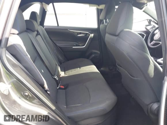✅ 2024 Toyota RAV4 Hybrid SE • VIN: 4T3T6RFV2RU155659 • Lot: 43304314. Listed on IAAI with 43,725 mi. Free auction sales archive from the USA and detailed vehicle history report at DreamBid. Image 8.