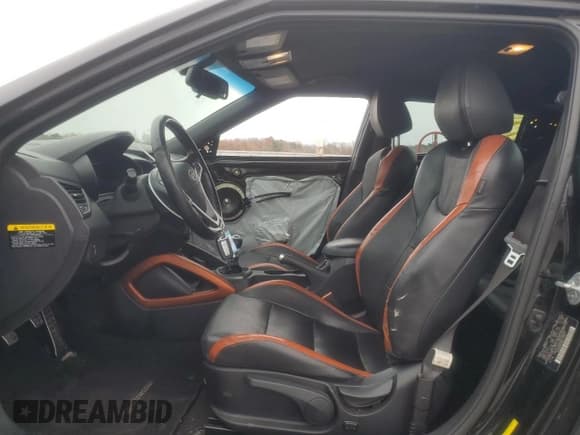 ✅ 2016 Hyundai Veloster Turbo • VIN: KMHTC6AE4GU248963 • Lot: 81581824. Listed on Copart with 173,791 mi. Free auction sales archive from the USA and detailed vehicle history report at DreamBid. Image 7.