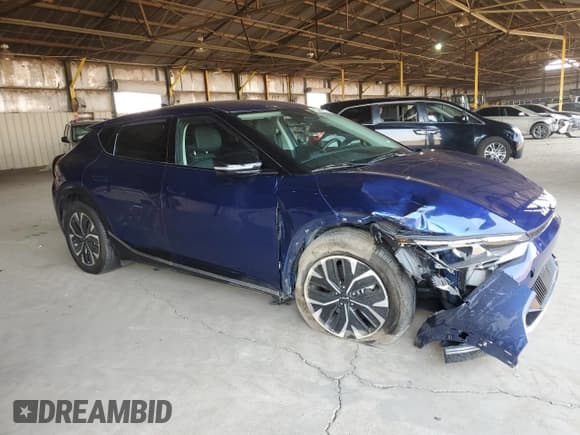 ✅ 2024 Kia EV6 Light Long Range • VIN: KNDC3DLC6R5183051 • Lot: 71128944. Wystawiony na Copart z przebiegiem 10 374 mil. Bezpłatny archiwum sprzedaży aukcyjnych z USA i szczegółowy raport historii pojazdu na DreamBid. Zdjęcie 4.