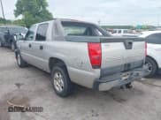 ✅ 2006 Chevrolet Avalanche Z66 • VIN: 3GNEC12Z26G239785 • Lot: 42588434. Listed on IAAI with 204,971 mi. Free auction sales archive from the USA and detailed vehicle history report at DreamBid. Image 3.