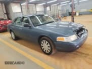 ✅ 2008 Ford Police Interceptor • VIN: 2FAFP71V68X129971 • Lot: 72078705. Wystawiony na Copart z przebiegiem 140 098 mil. Bezpłatny archiwum sprzedaży aukcyjnych z USA i szczegółowy raport historii pojazdu na DreamBid. Zdjęcie 4.