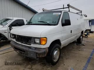✅ 2005 Ford Econoline Cargo • VIN: 1FTNE24W25HB03401 • Лот: 85960554. Опубликован ранее на Copart с пробегом 218 642 миль. Бесплатный доступ к архиву аукционных продаж из США и подробный отчёт об истории автомобиля на DreamBid. Изображение 1.