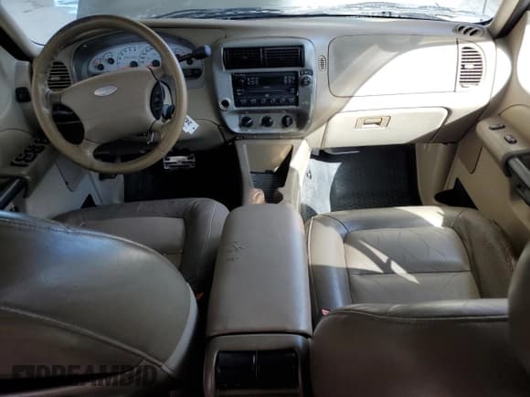 ✅ 2004 Ford Explorer Sport Trac XLS • VIN: 1FMZU67K34UB65119 • Lot: 89664985. Listed on Copart with 221,782 mi. Free auction sales archive from the USA and detailed vehicle history report at DreamBid. Image 8.