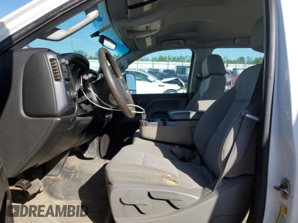 ✅ 2015 Chevrolet Silverado 2500HD Work Truck • VIN: 1GC1CUEG7FF626014 • Лот: 62963505. Опубликован ранее на Copart с пробегом 232 006 миль. Бесплатный доступ к архиву аукционных продаж из США и подробный отчёт об истории автомобиля на DreamBid. Изображение 7.